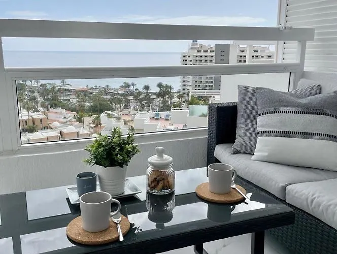 Sea View Terrace In Americas Apartman